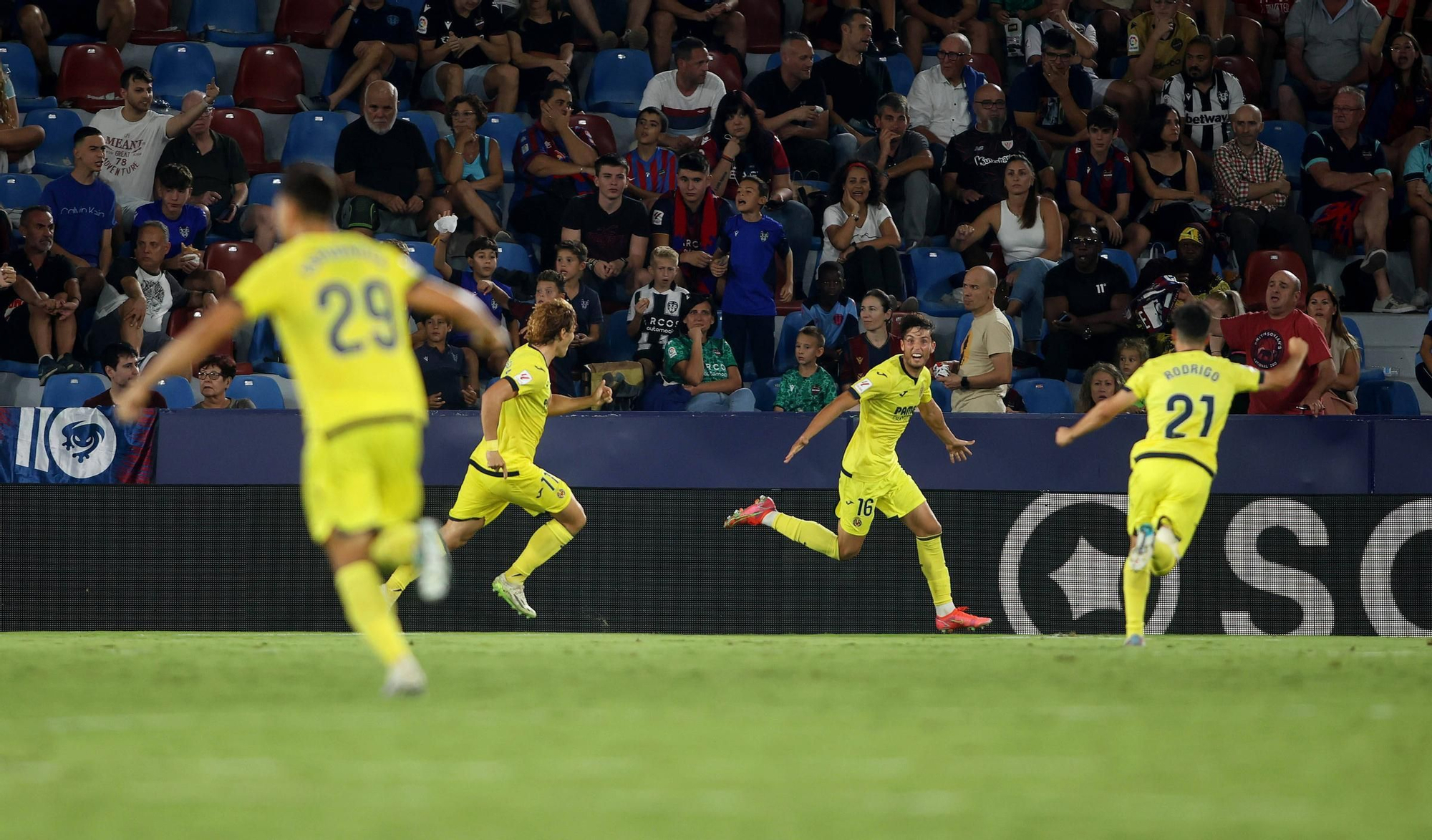 El Levante UD - Villarreal B en imágenes