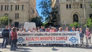 Los vecinos de Ciudad de los Ángeles han registrado unas 5.000 firmas en el Ayuntamietno.