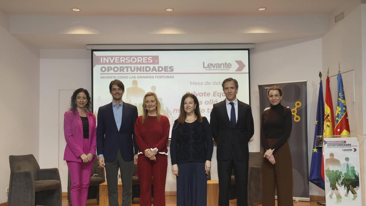 Foro "Inversores y Oportunidades: Invierte como las grandes fortunas".