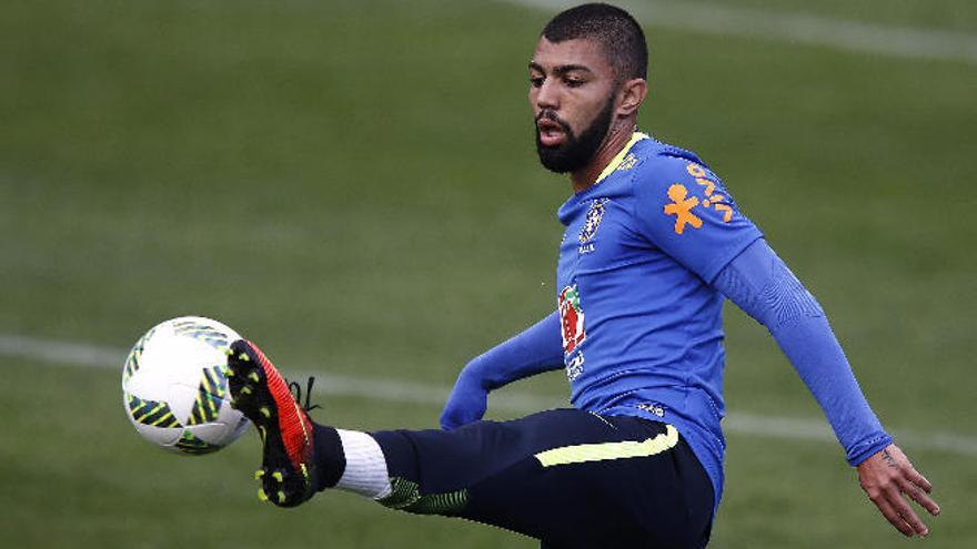 Villarreal y Sevilla ponen sus ojos  en la estrella &#039;Gabigol&#039;