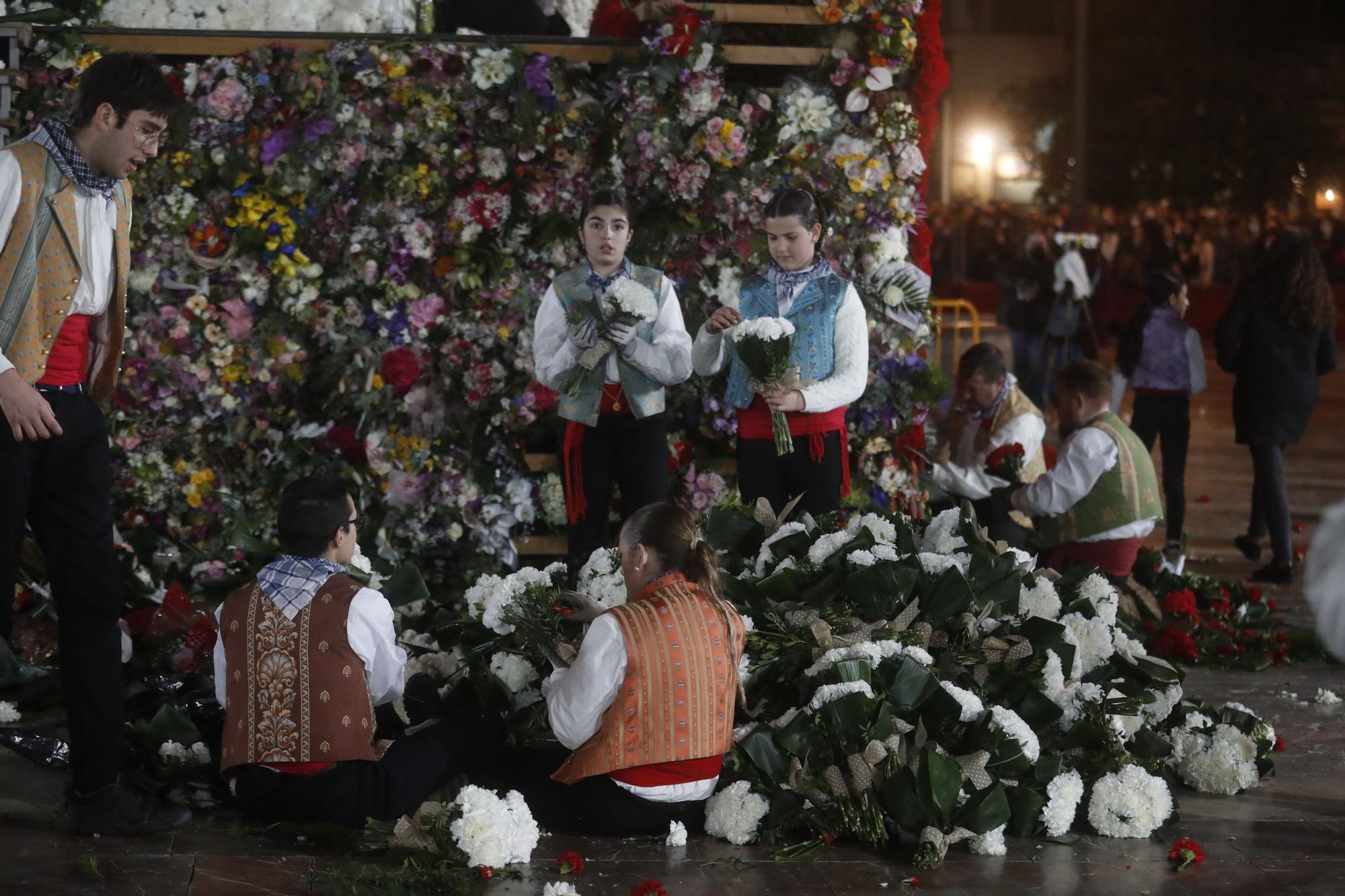 Búscate en la Ofrenda por la calle de la Paz (entre 20.00 y 21. 00 horas)