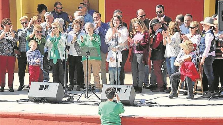 Villafranca celebra con una amplia participación el día de andalucía