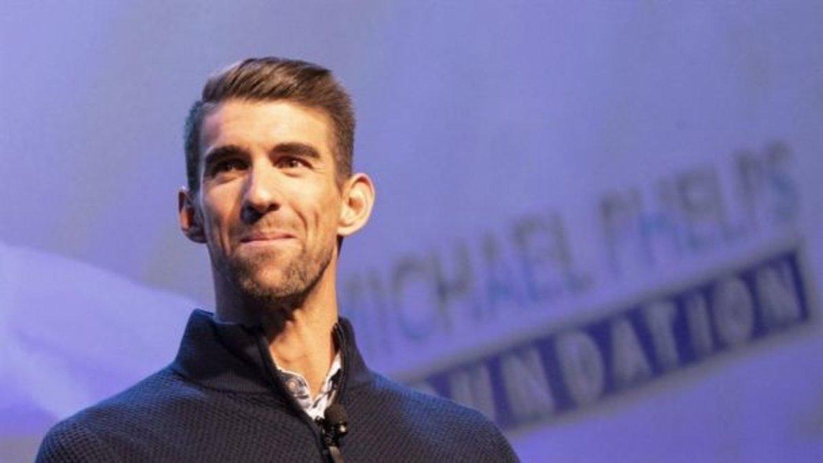 Michael Phelps, en la fundación que lleva su nombre