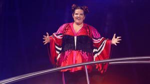 La cantante de Israel Netta, durante su interpretación de la canción ’Toy’ en el Festival de Eurovisión celebrado en mayo en Lisboa.  