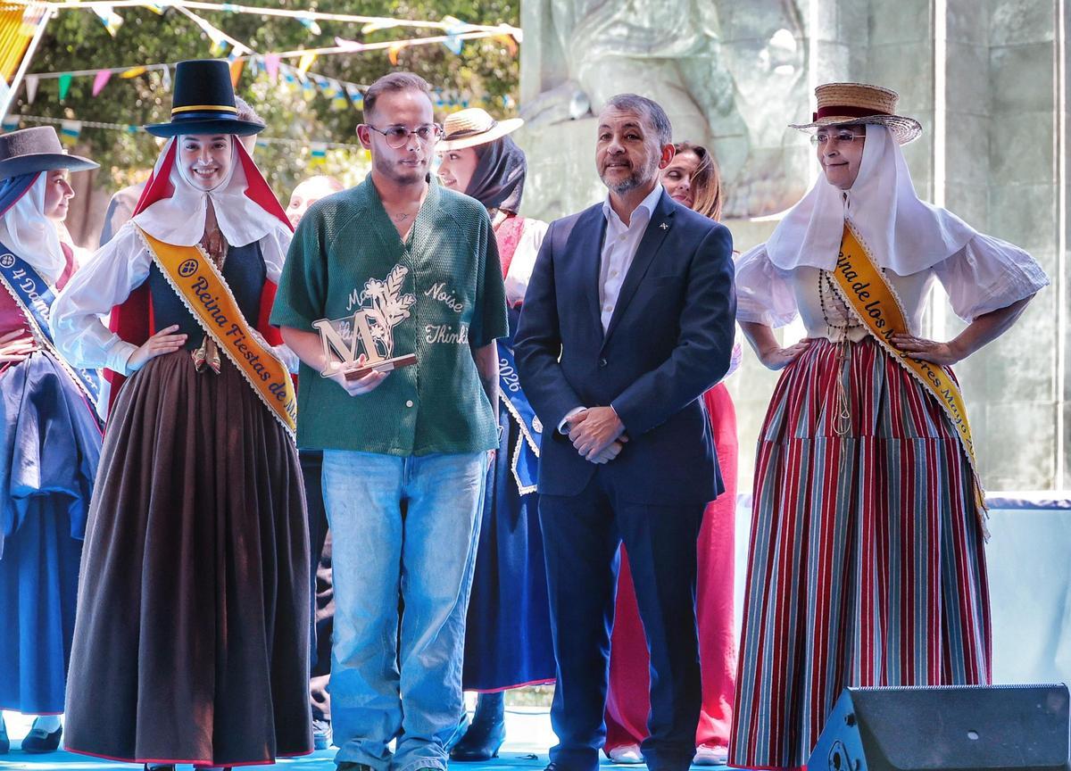 Entrega de premios de la XLIX Exposición Regional de Flores, Plantas, Artesanía Tradicional Canaria y Libros.