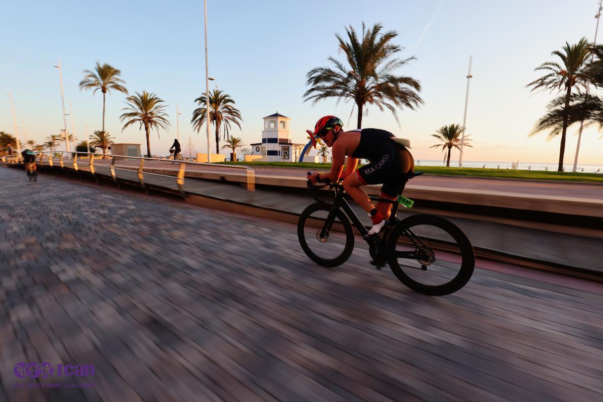 A menos de un mes para la celebración del único triatlón de larga distancia de la Comunitat Valenciana, ICAN Triathlon Gandia.