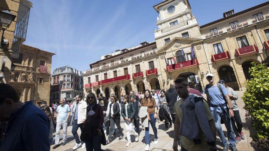 El empleo turístico recupera los niveles precovid en Oviedo con 7.332 trabajadores