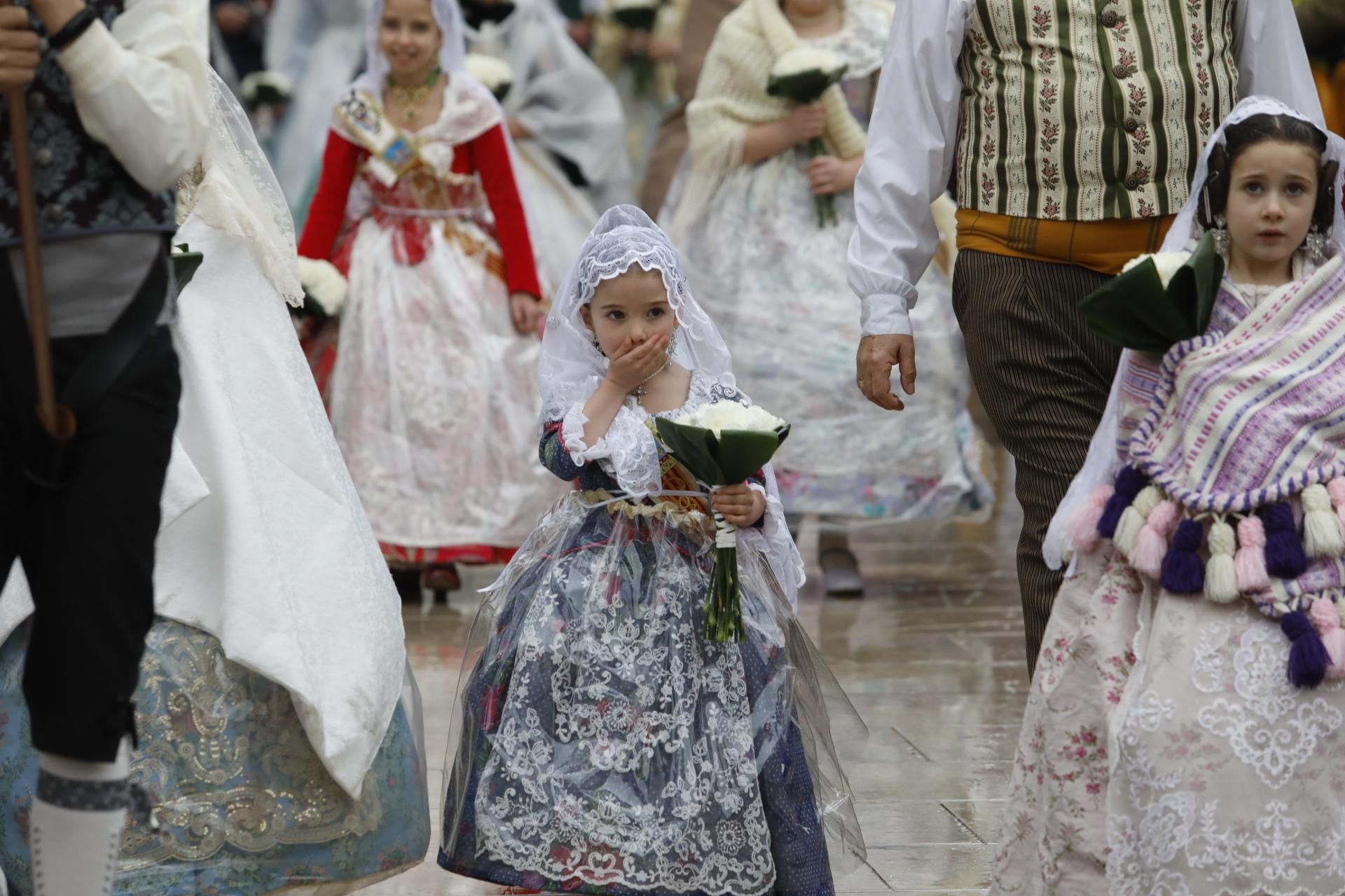 Búscate en el primer día de ofrenda por la calle de Quart (entre las 17:00 a las 18:00 horas)