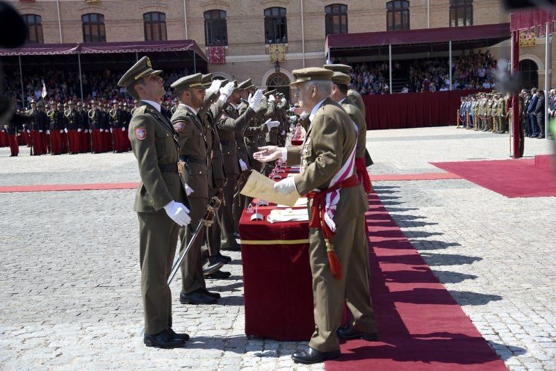 Visita de Felipe VI a la Academia General Militar de Zaragoza