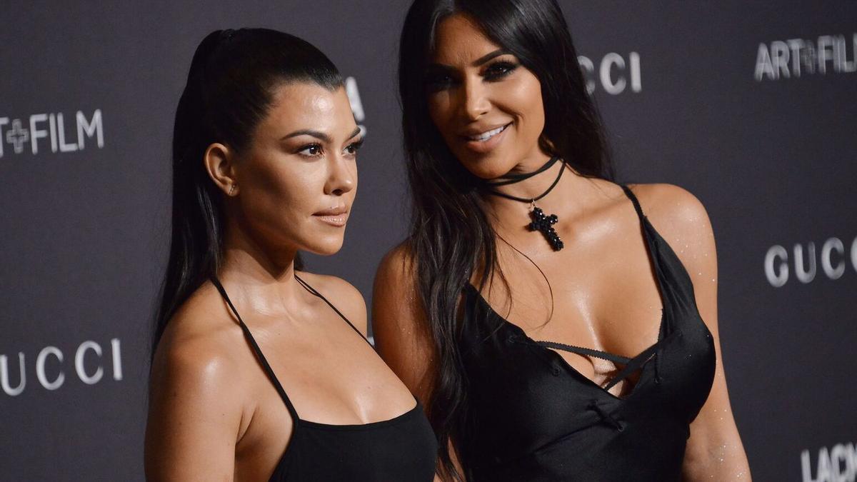 Las hermanas Kim y Kourtney Kardashian