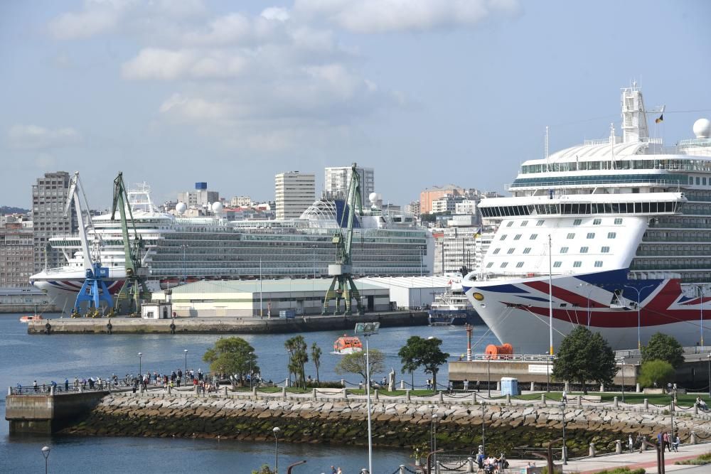 9.000 cruceristas desembarcan en A Coruña