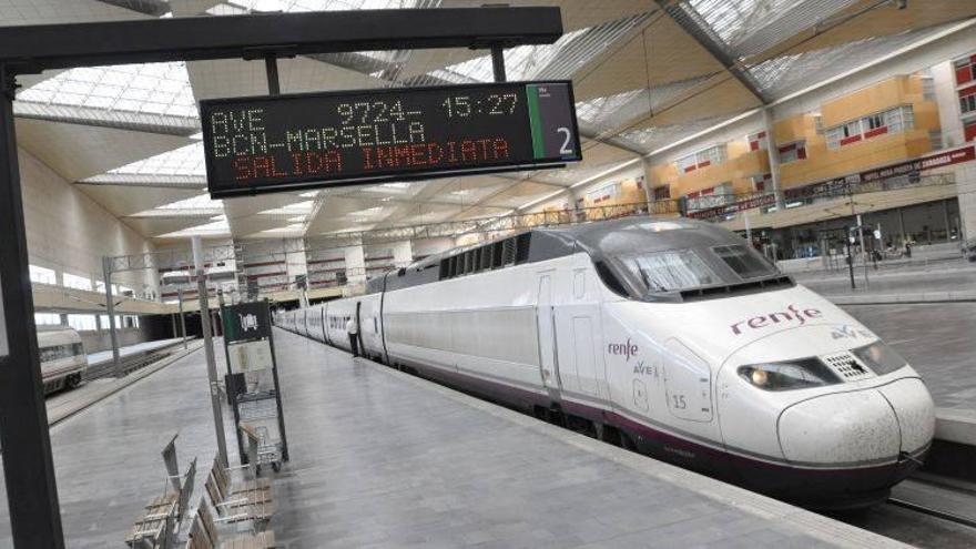 Acciona se adjudica los servicios de 35 estaciones de Renfe, entre ellas la de Delicias