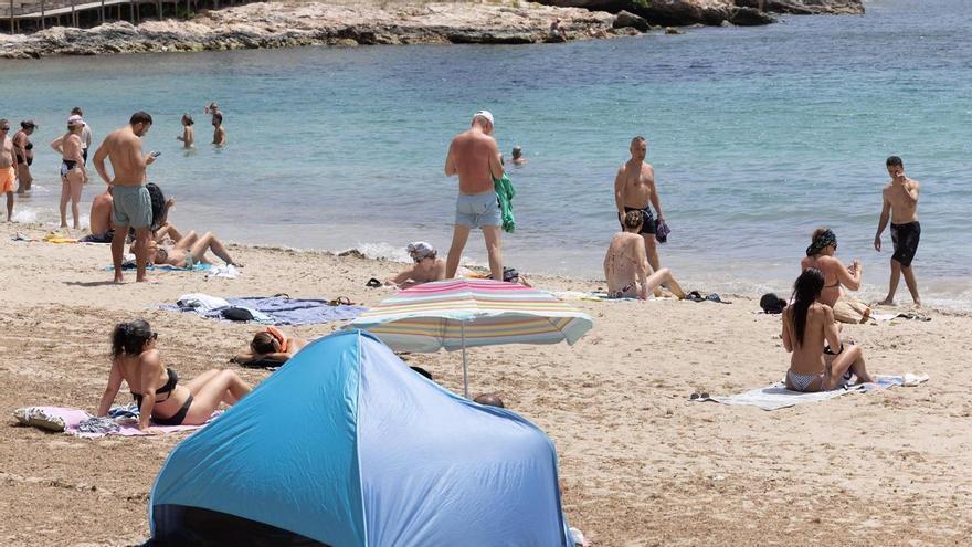 El calor gana terreno en Ibiza: temperaturas de hasta 34 grados y noches tropicales