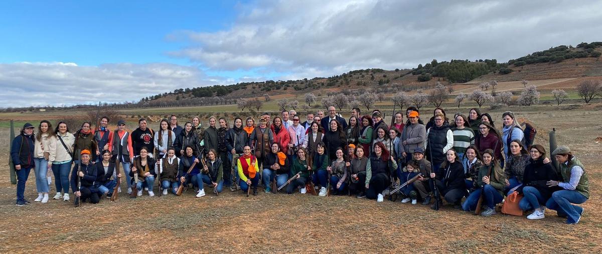 Más de 70 aficionadas de toda España asistieron a la jornada celebrada en Calamocha y organizada por Farcaza.