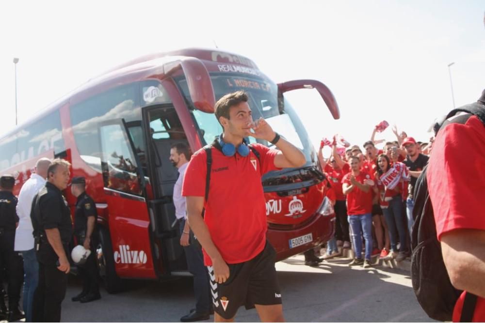 Ambiente en Nueva Condomina antes del partido