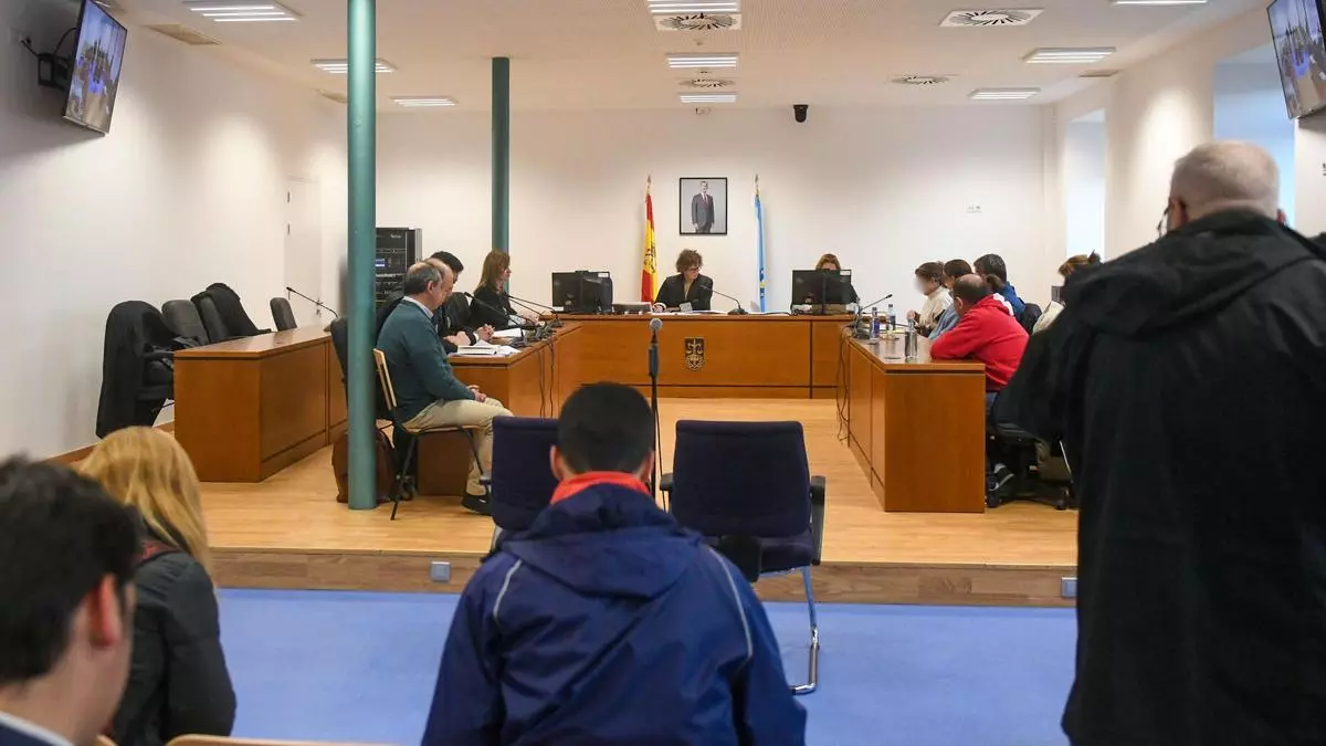 El jurado declara culpable de asesinato  al acusado por el crimen de Oza-Cesuras