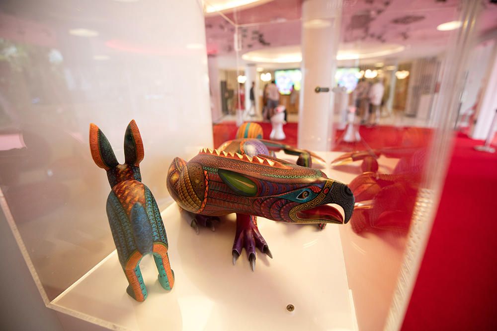 Ushuaïa Ibiza presenta una exposición de tallas de artesanía mexicana en las que se fijó Disney Pixar para su película.