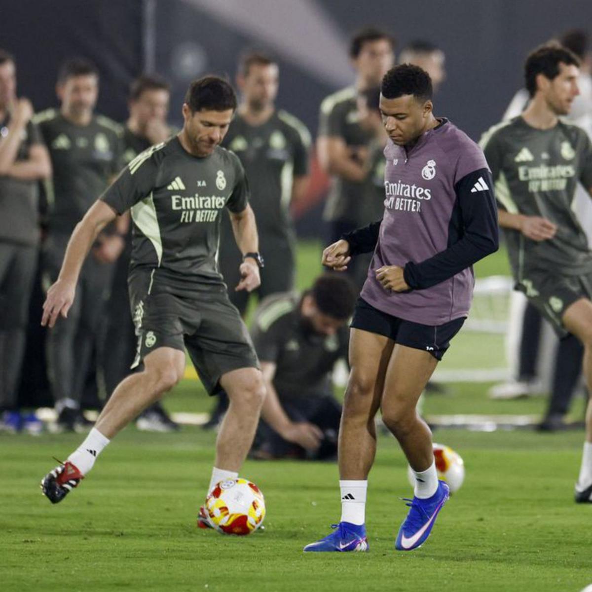 Mbappé acudeix al rescat de Xabi per enèsima vegada