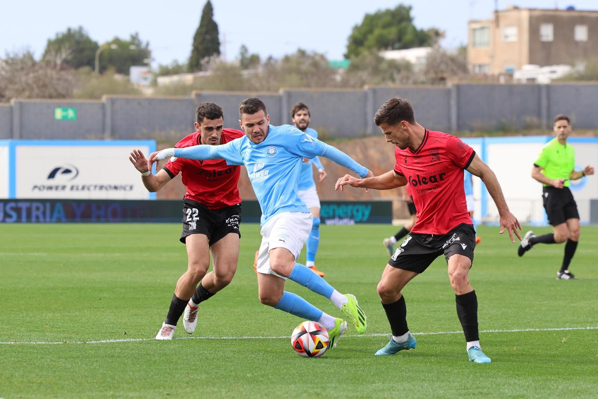 Mira aquí las imágenes del partido de la UD Ibiza contra el Sanluqueño