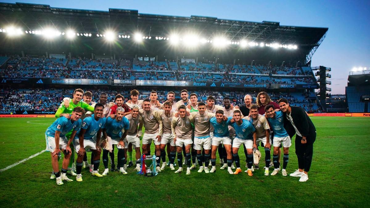 El Celta de Vigo celebra la primera victoria de la temporada ante su afición