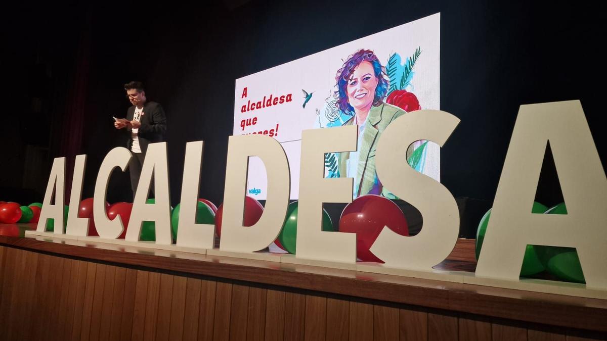 Así fue la presentación de María Ferreirós y su candidatura.