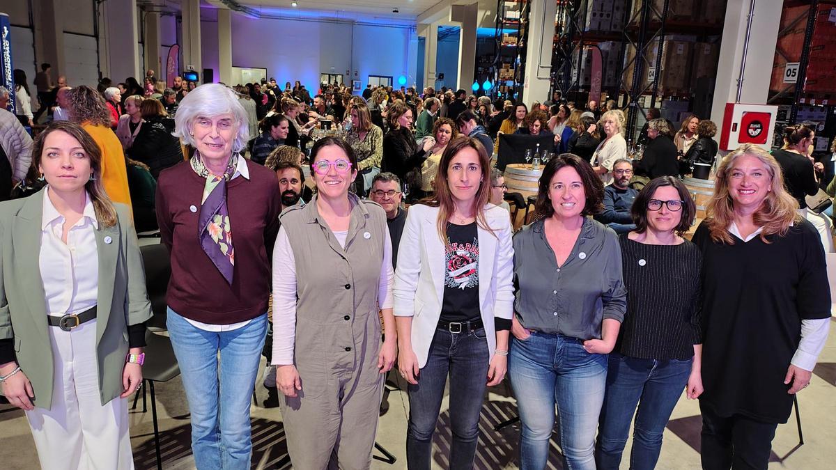 Mar Dopazo, Montse Mascaró, Bárbara Mesquida, Bel Moyà, Pilar Oliver, Mireia Oliver y Tiffany Blackman