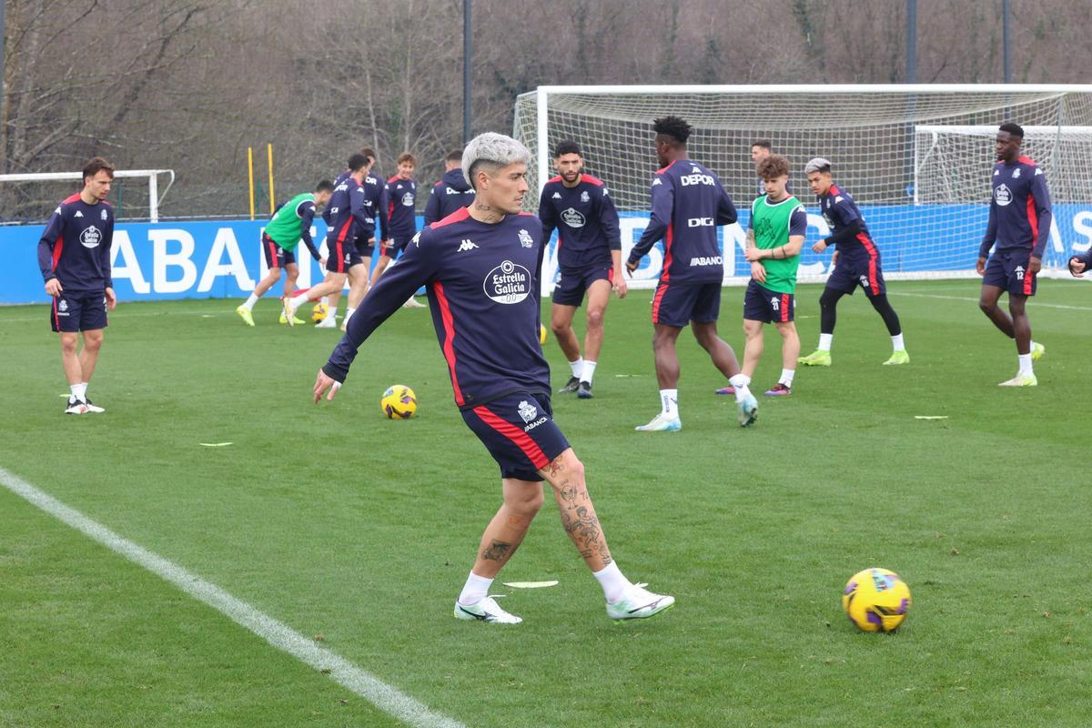 El Dépor prepara el partido contra el Eldense
