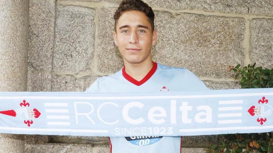 Emre Mor, completamente de celeste // RC CELTA