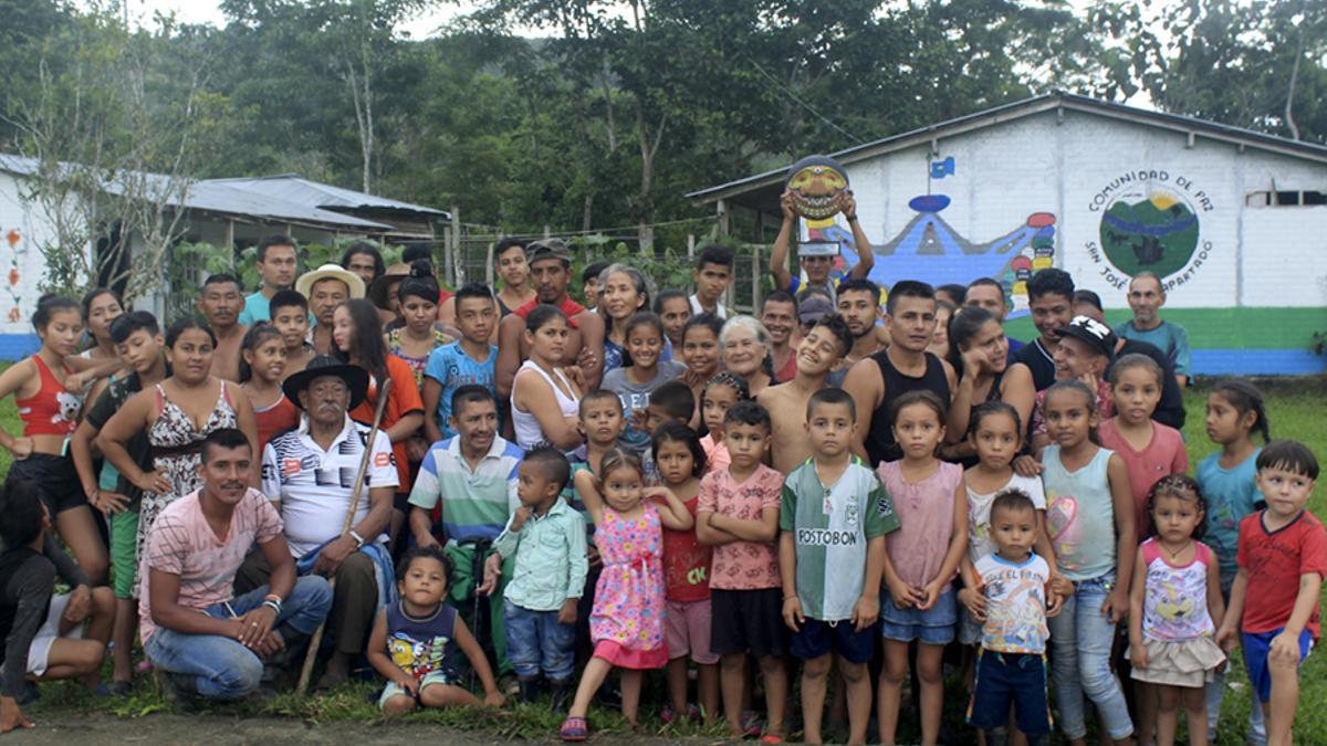 Foto de grup de la comunitat a Colòmbia