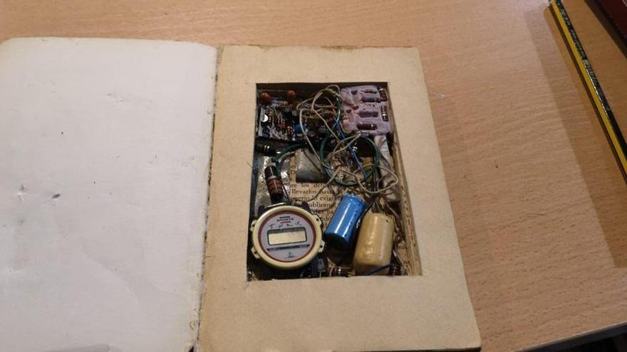Hallado un libro-bomba en una librería de Badajoz