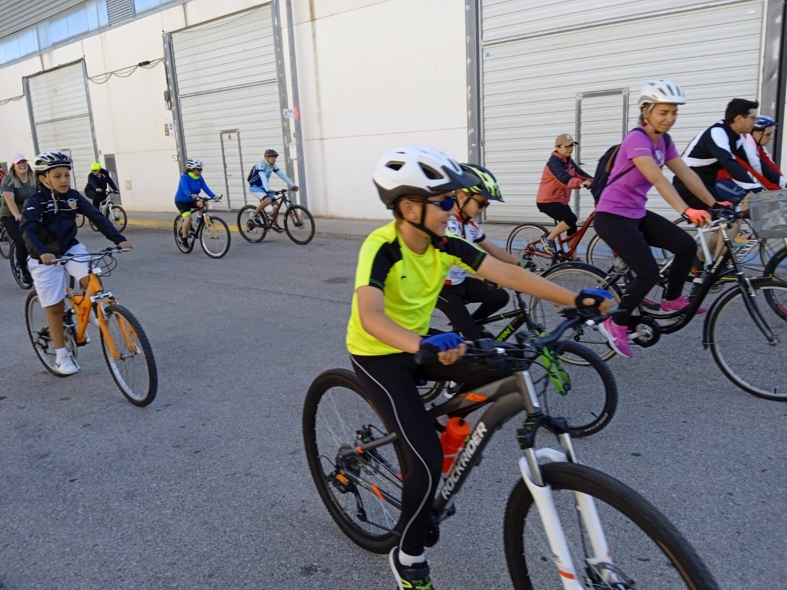 Dia de la natura y la Volta en la bici en l'Alqueria de la Comtessa