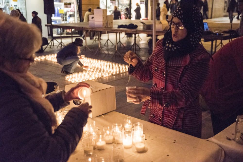 Unes 400 persones es manifesten a Manresa contra la violència masclista