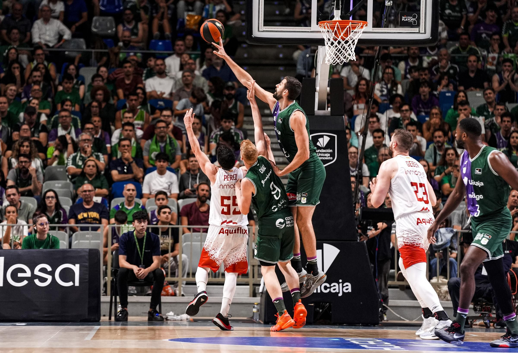Unicaja-Baxi, en imatges