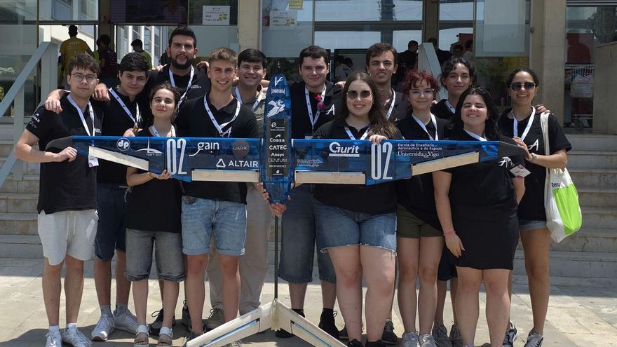 El dron Peregrinus diseñado en el campus conquista el cielo de Valencia