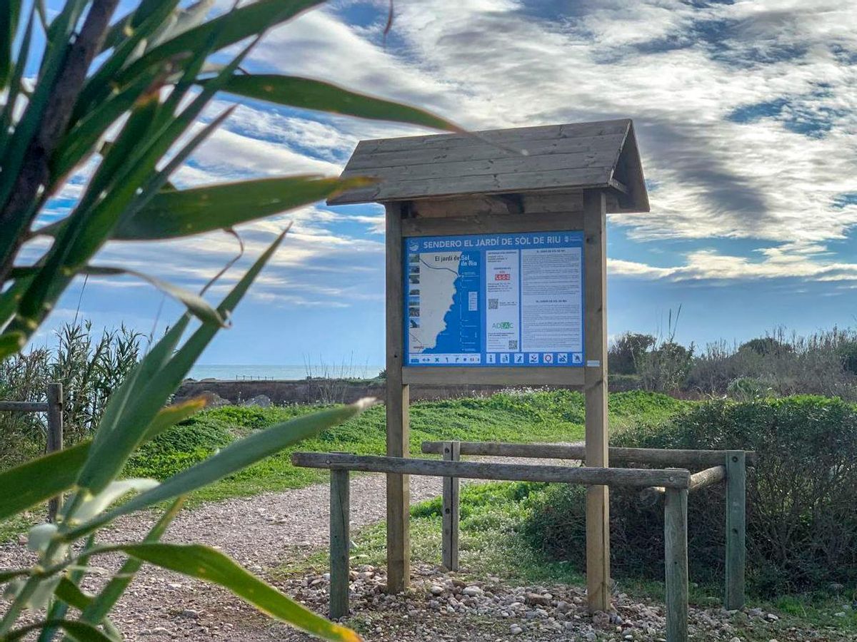 en la Comunitat Valenciana contamos con 22 senderos azules, 6 de los cuales están en la provincia de Alicante.