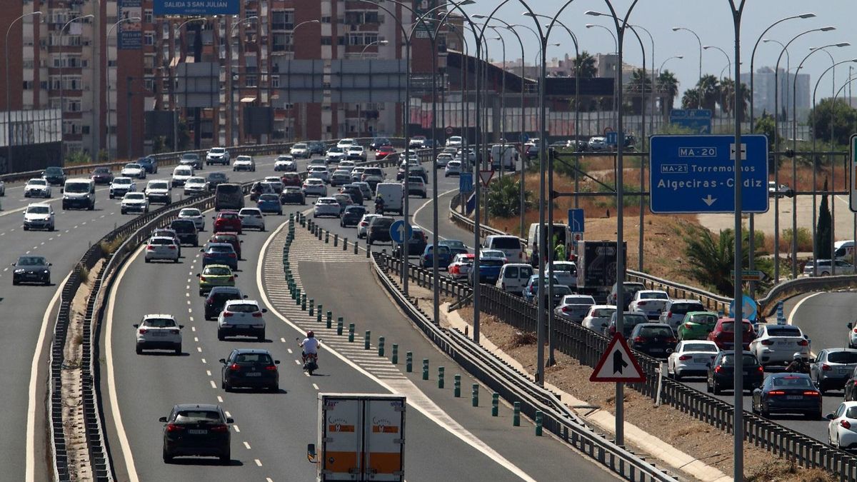 Trafico en la autovía de Málaga.