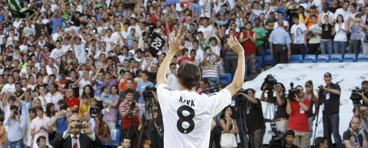 Presentación de Kaká con el Real Madrid.