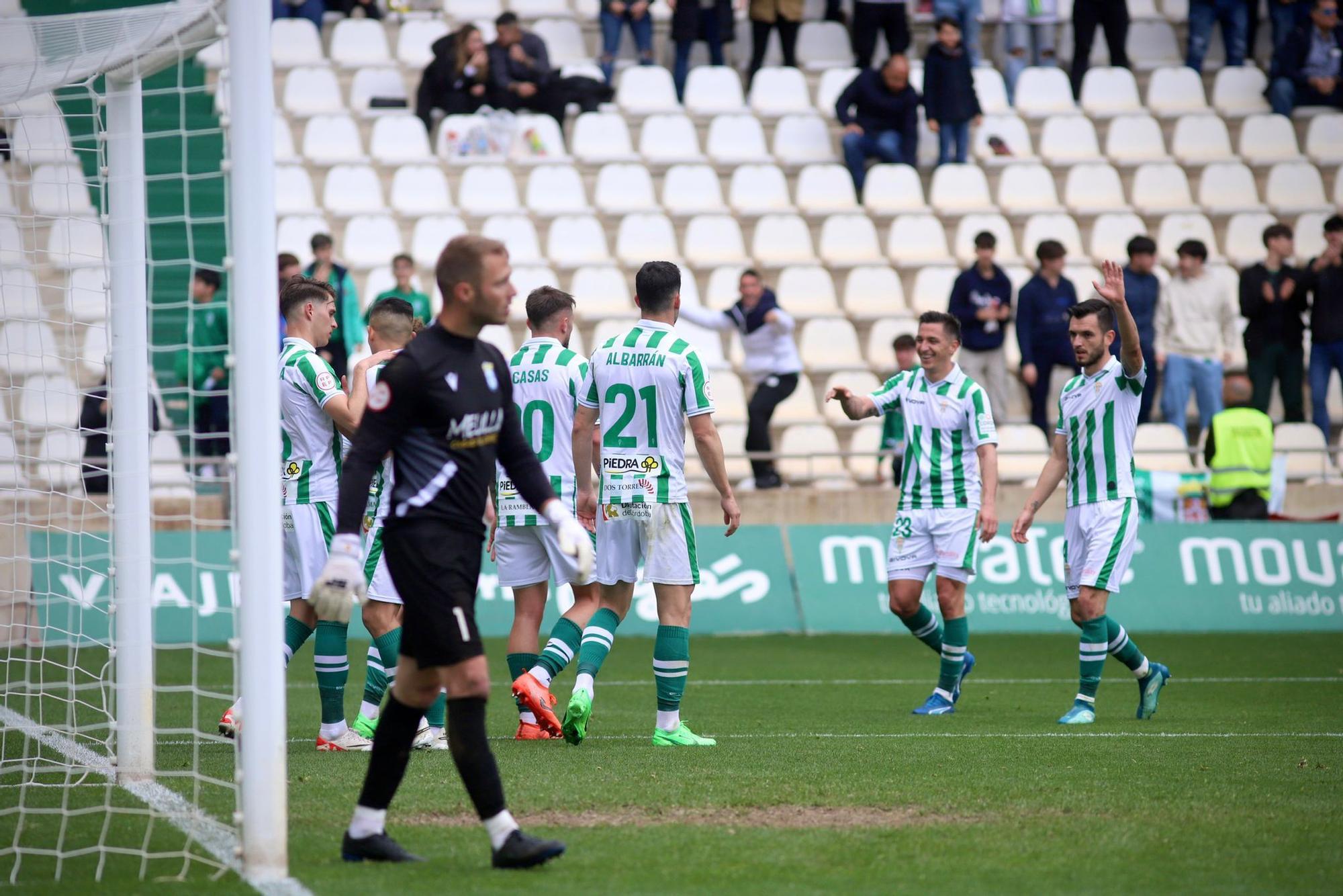 Córdoba CF-Melilla: el partido de El Arcángel en imágenes