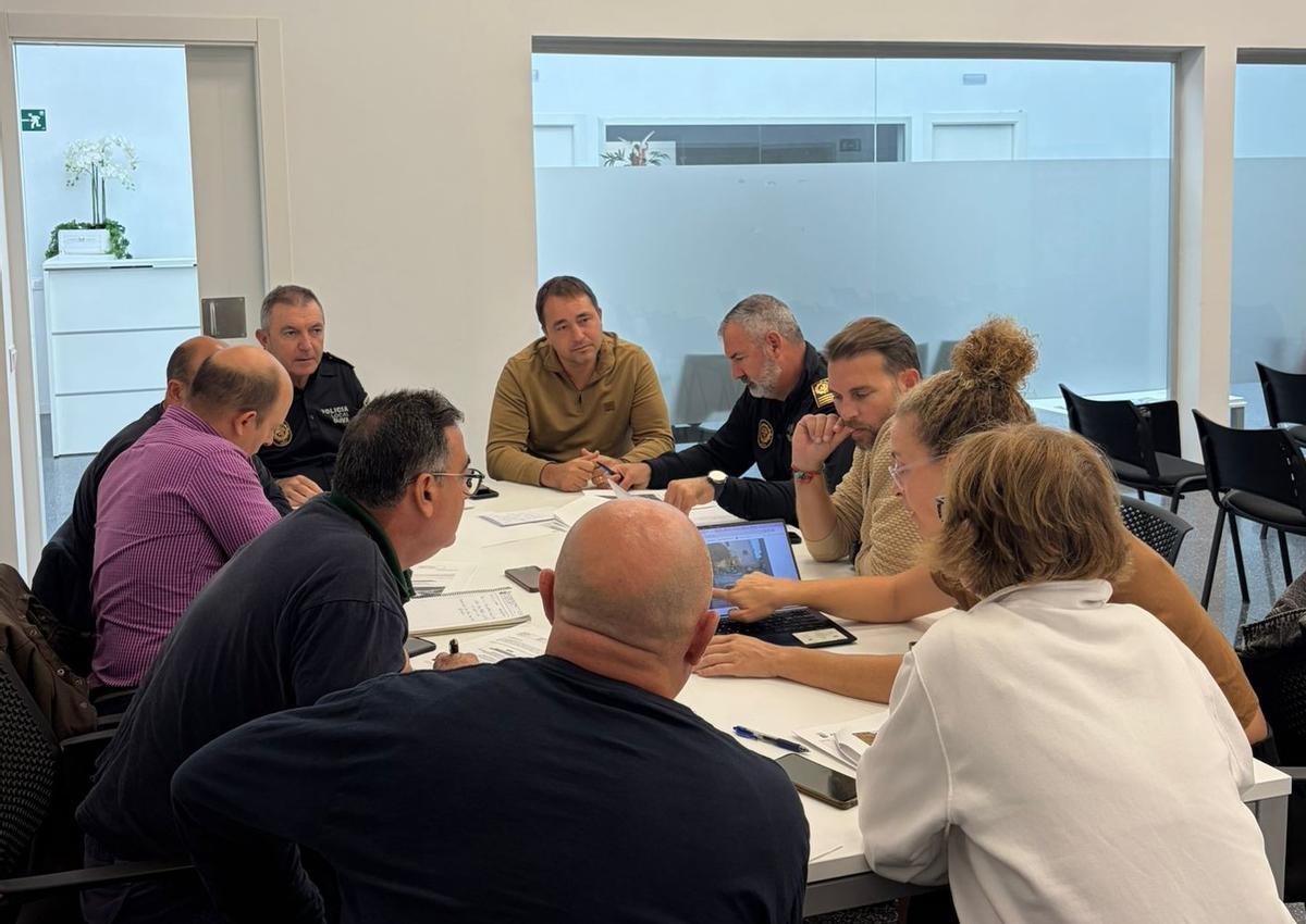 Reunión del concejal de Turismo con miembros de la productora.
