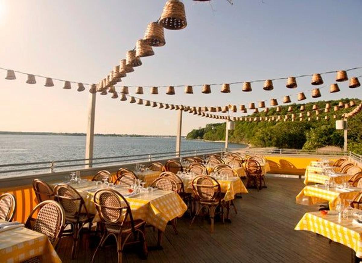 Sunset Beach Hotel
