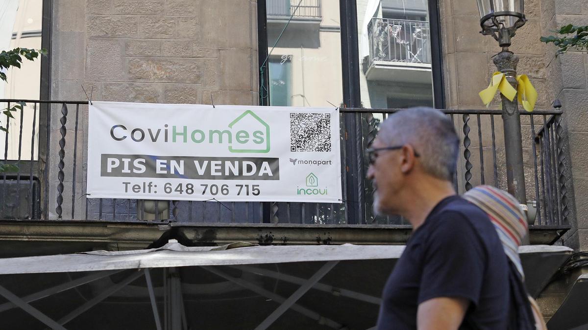 Un pis en venda a Girona.