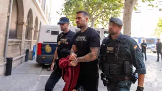 Luca Milojevic, hermano de Stefan, sale de la cárcel tras ser detenido en la operación de blanqueo al pagar la fianza de 10.000 euros