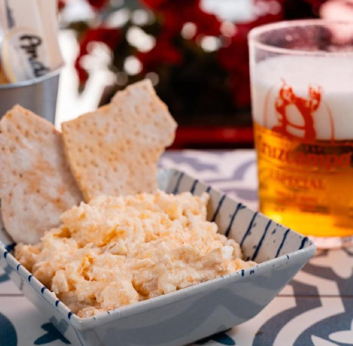 Tapa de ensaladilla de La Tarada.