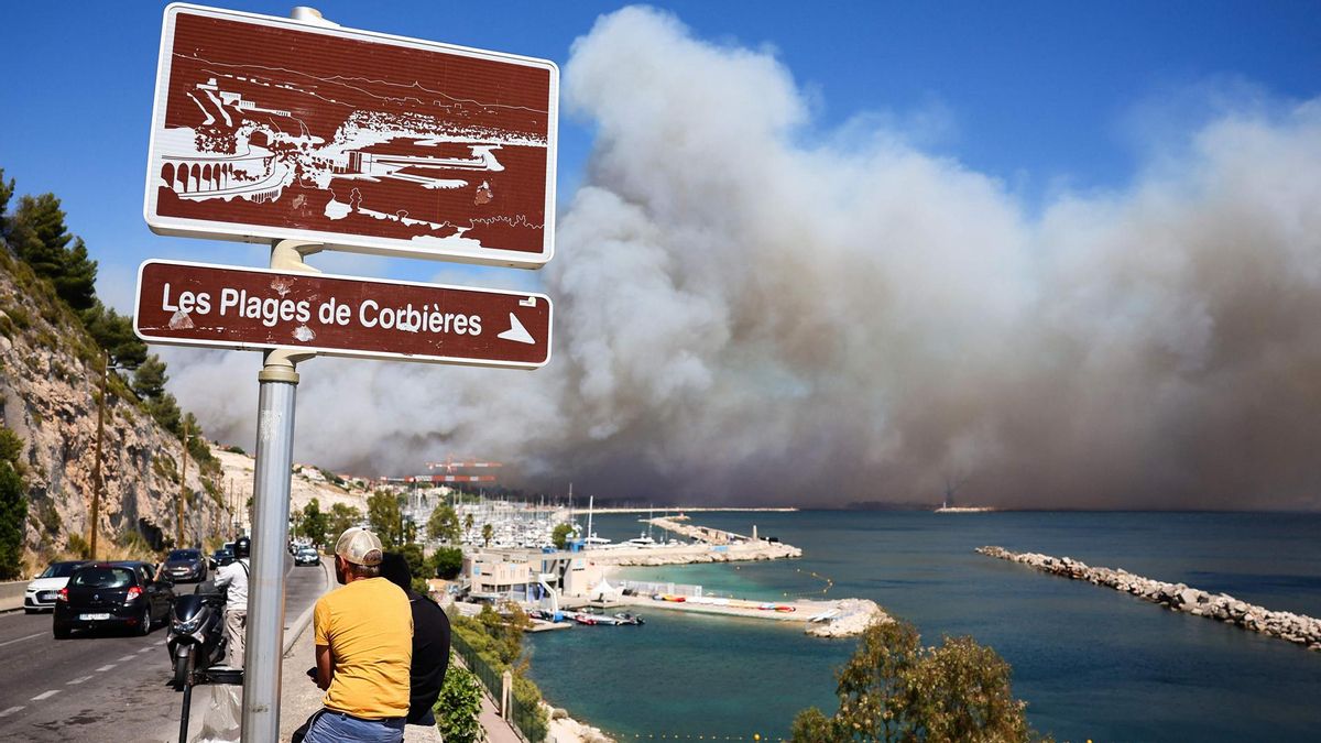 Marsella, la segunda ciudad de Francia, asediada por un violento incendio forestal