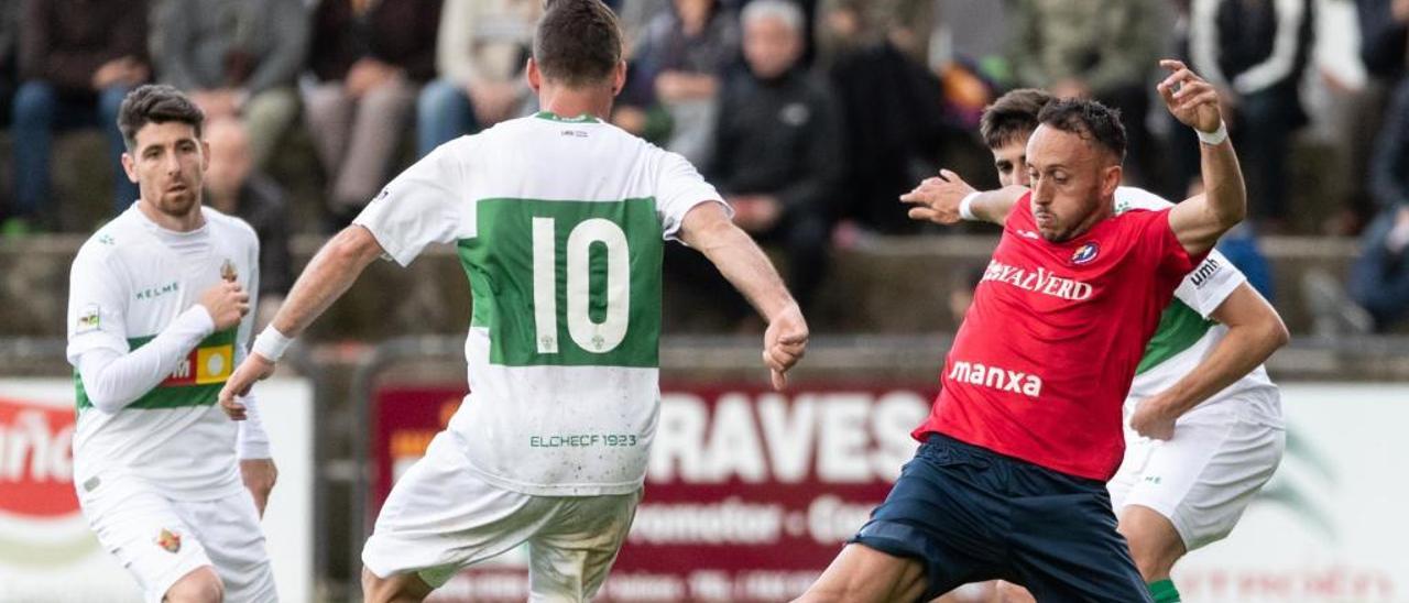 El Elche ha empatado con el Olot esta tarde