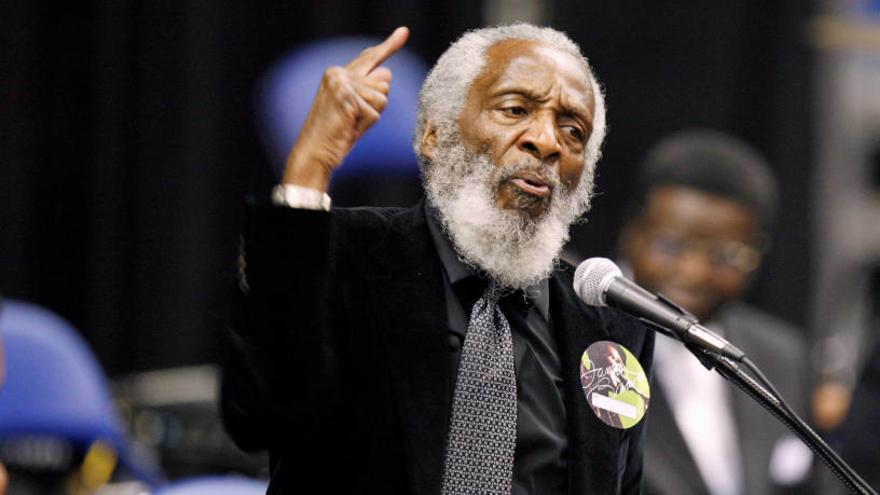 El cómico Dick Gregory en una imagen de archivo.