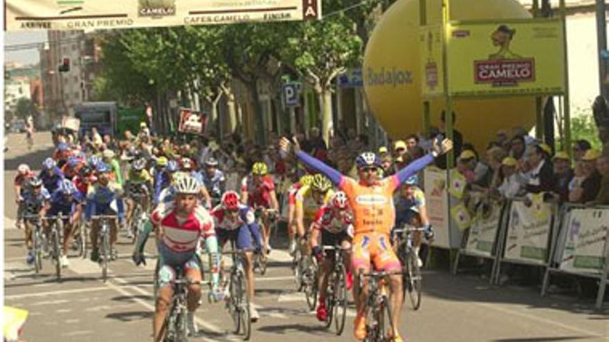 El portugués Nuno Marta es el nuevo líder de la Vuela Ciclista a Extremadura