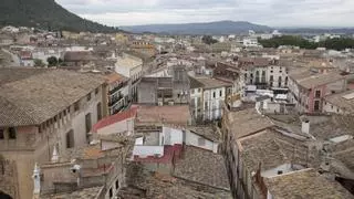 El Consell se abre a retomar la compra de casas para jóvenes en el casco antiguo de Xàtiva