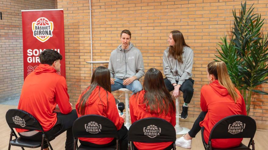 Susinskas i Bertsh participen al programa &#039;English on the court&#039;