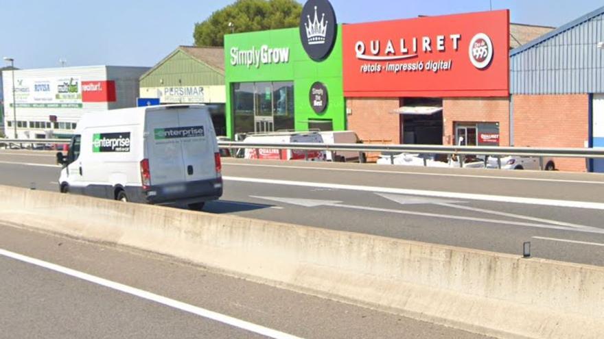 Les empreses que han rebut el cop dels lladres a Vall-llobrega, són a tocar l&#039;autovia.